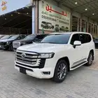 تويوتا لاند كروزر GXR-4موديل 2023 عداد 52 الف كم