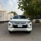 ميتسوبيشي ونيت l200 دبل ديزل نظيف جدا