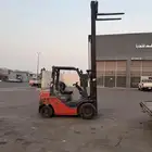 رافعه شوكيه للايجار الدمام فوركلفت بنزين 2 5