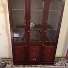 مكتبة خشبية