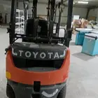 رافعة شوكية تويوتا طن و نص