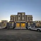 للبيع روف علوى مع ملحق حوش ومدخل سياره 9غرفVIPطريق الثمانين