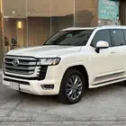 للبيع لاندكروزر 2024