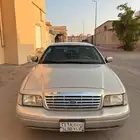 فورد فكتوريا مديل 2012