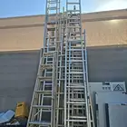 سقالة بحالة الزيرو وسلالم اللمونتان أطول مختلفة