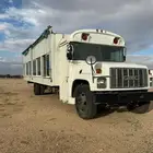 باص تفصيل كرفان مجلس