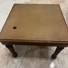 طاولة خشب فخمة ونظيفة   تضيف لمسة راقية