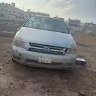 كيا كرنفال 2006