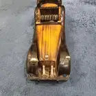 مجسم سياره خشبيه تراثيه