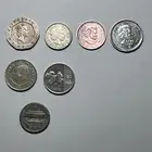 عملات أجنبية قديمة جدا .