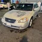 نيسان التيما 2005 4 سلندر