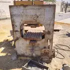 مكاين بلاط اسمنتي