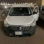 رينو دوكر 2020 للإيجار بالقصيم