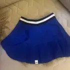 تنوره وتيشيرت اطفال من Nik nik و Levi s