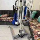 رافعة مريض لكبار السن