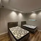 شقة مؤثثة حي ظهرة لبن غرفتين وصاله 4000 للإيجار