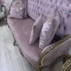 كنب مستخدم خمس قطع مع ستارة وطاولات