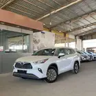 تويوتا هايلاندر GLE لؤلؤي هايبرد 2025 لدى الفريدي