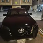 جيب فورشنر ديزل دبل نظيف 2022 vx2 ممشى 230 الف