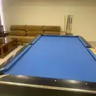 طاولة بلياردو للبيع