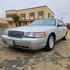 فورد فكتوريا نظيف 2001