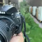 كاميرا Nikon D5500 للبيع تصوير احترافي