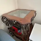 طقم طاولات خشب و زجاج ( لوجه الله للمحتاج )