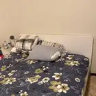 سرير كنق مقاس 200x300 للبيع 300 ريال