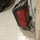 شاحن بطلريات. إيطالي