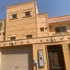 شقة علوية للبيع بحي الفايزبة