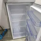 للبيع ثلاجة KMC شبه جديده