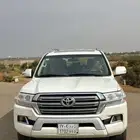 LAND CRUISER
