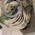 شاشات ومكيف وكيابل ولمبات ودراجه