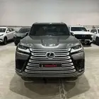 جيب لكزس LX600 2023 BB شبه جديد ( الوكيل عبداللطيف جميل )