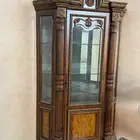 للبيع دولاب نظيف