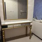 مدخل زجاج. مستخدم نظيف