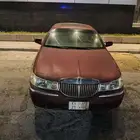 لنكولن تاون كار 1999 لوحه مميزة