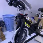 دراجة تمارين جديدة لم تستخدم نهائيا من اجهزة الوزن المثالي