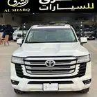 تويوتا لاندكروزر L3 موديل 2022 بنزين