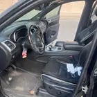 للبيع جيب شيروكي 2014 - 8 سلندر 5 7 مصدوم