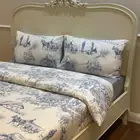 للبيع سرير بوتري بارن مقاس كوين