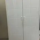 دولاب بابين باب تعليق وباب رفوف للبيع مستعجل