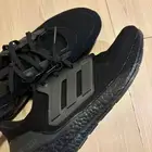 جزمه اديداس نظيفه