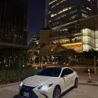 لكزس es 350 فئة DD لون أبيض ممشى 3800 وارد عبداللطيف جميل