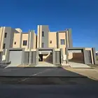 للبيع دور أرضي 6غرف بحوش ومدخل سياره من550 ألف طريق الثمانين