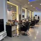 صالون حلاقه V.I.P للتقبيل