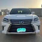 جيب لكزس LX 2016