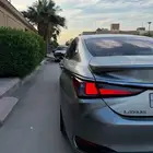 لكزس Es 2021 عبداللطيف جميل