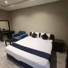 شقق فندقية غرفة دورة مياه بوفية مؤثثة وفاخرة بخميس مشيط