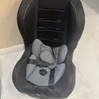 كرسي سيارة اطفال